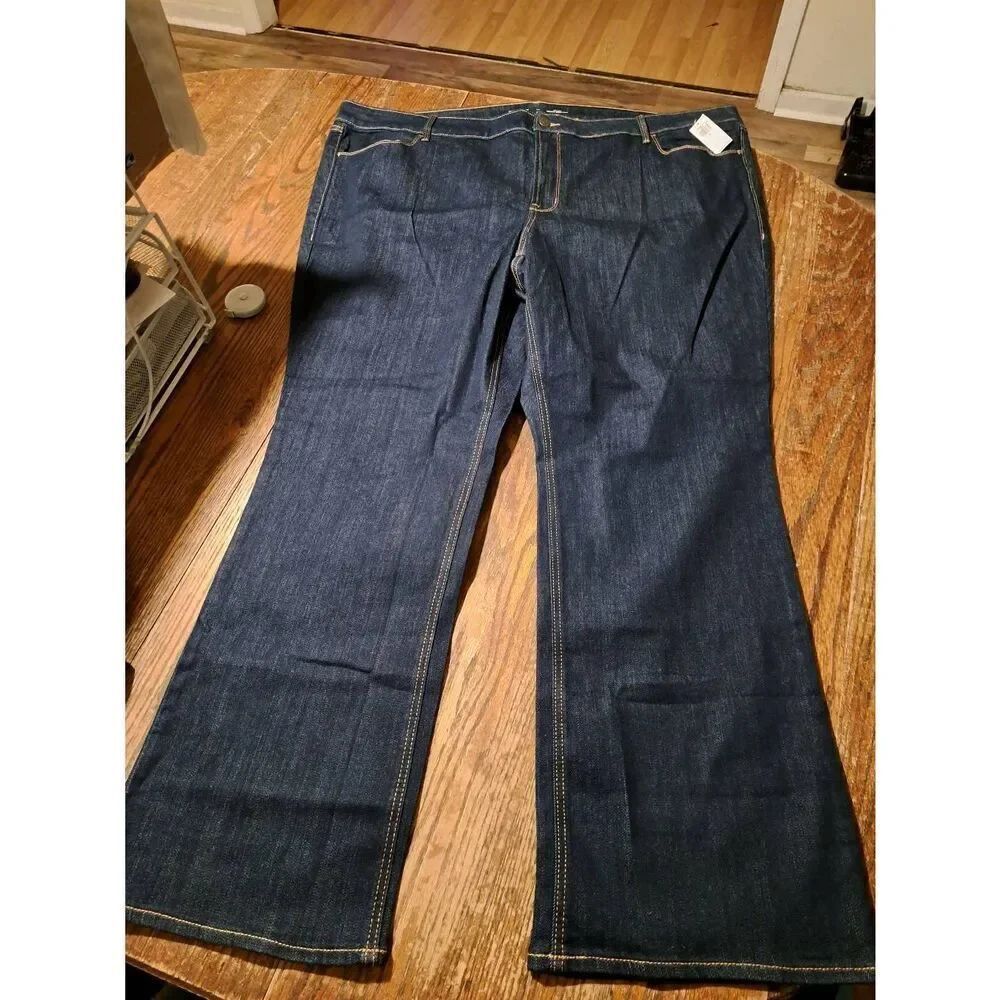New Old Navy Size 26 Mid-Rise Kicker Bootcut Denim Blue Jeans Casual Pants